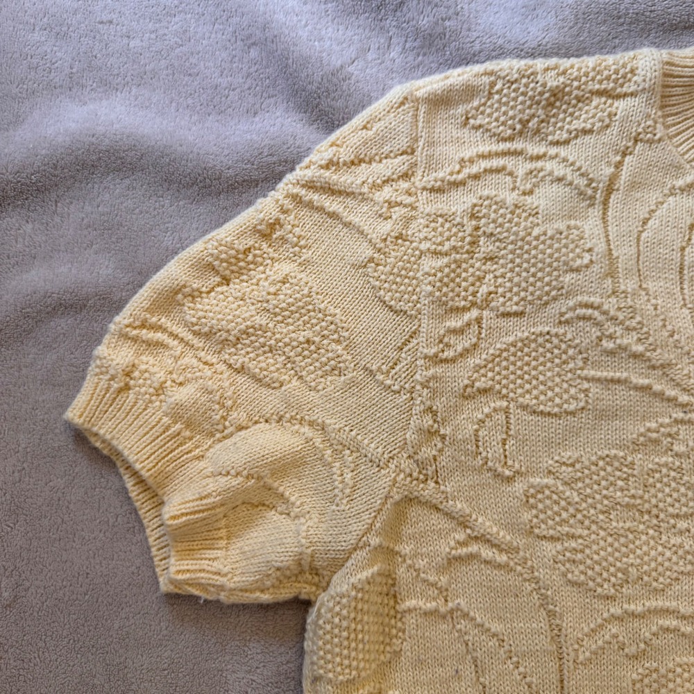 Vintage Floral Textured Short Sleeve Sweater Cottagecore USA Butter Yellow Sz L - Picture 5 of 10